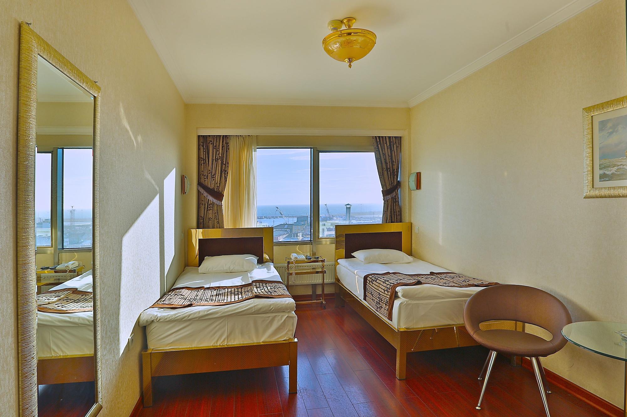 Grand Madrid Hotel Istanbul Eksteriør billede